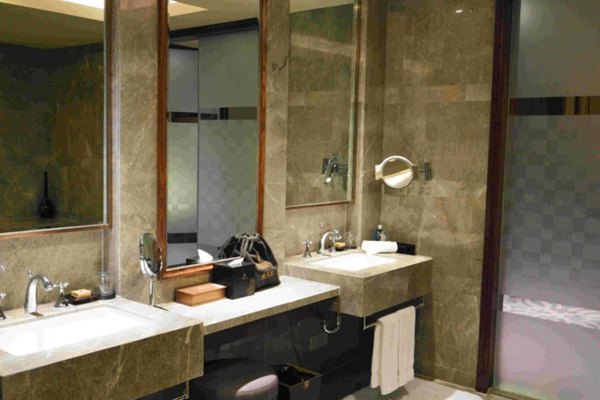 Luxury Blue Horizon Hotel Τσονγκτσίνγκ Εξωτερικό φωτογραφία